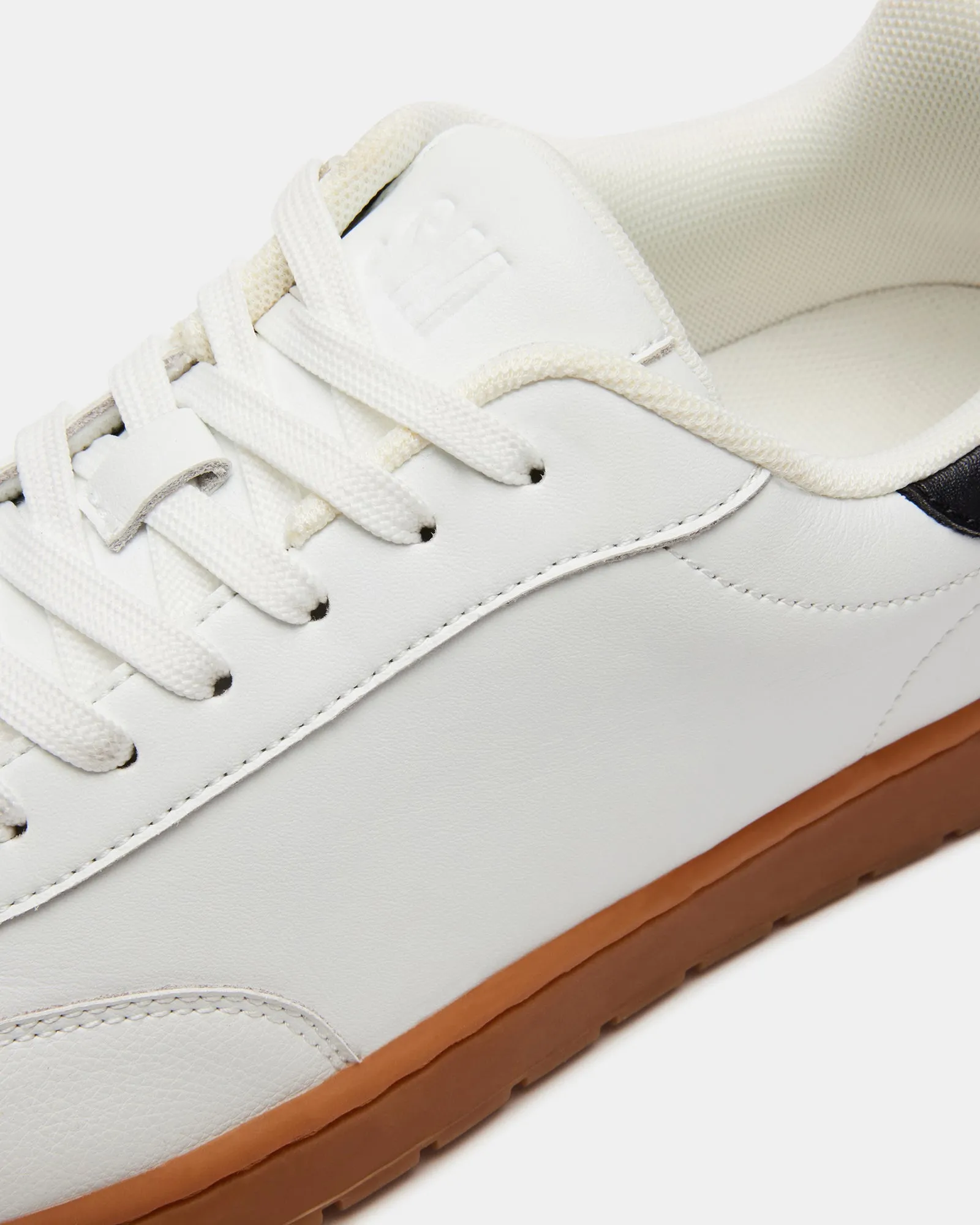 JORDAN WHITE MULTI sold by Steve Madden product image thumbnail 3
