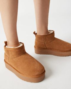CRUE CHESTNUT SUEDE - SM REBOOTED sold by Steve Madden
