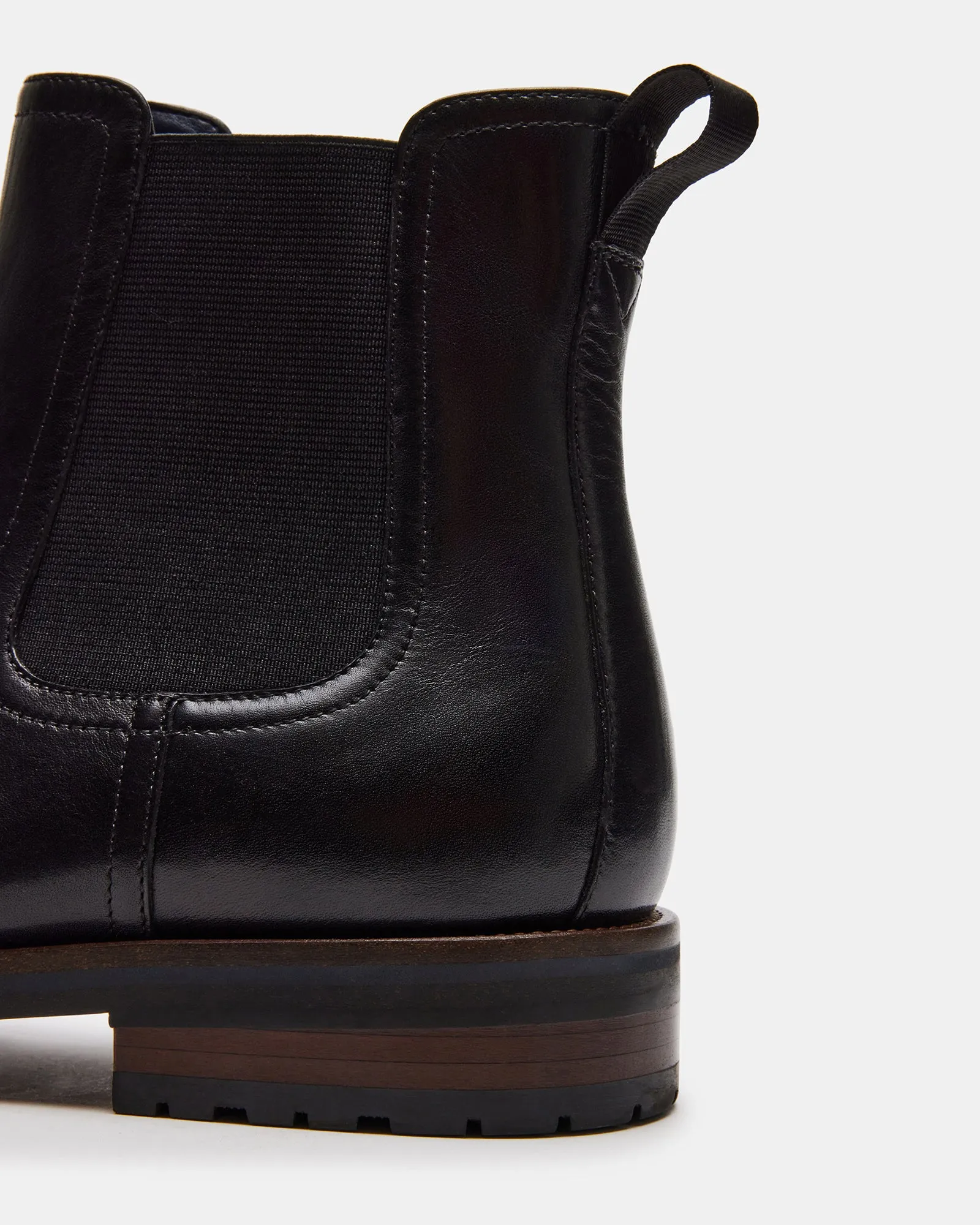 SYRE BLACK LEATHER sold by Steve Madden product image thumbnail 3