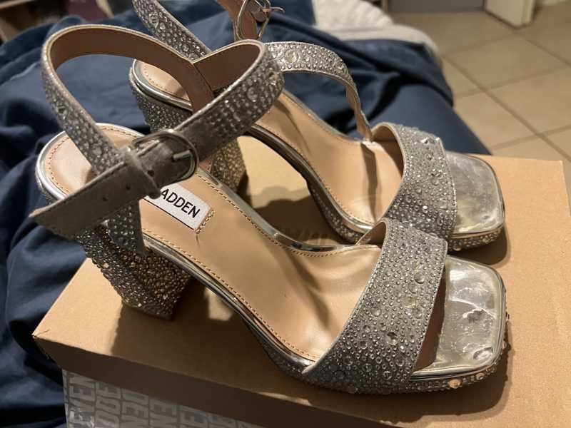 OLEYA RHINESTONES - SM REBOOTED sold by Steve Madden product image thumbnail 2