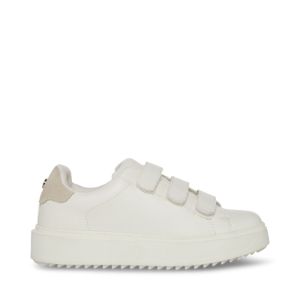 CATCHING WHITE sold by Steve Madden