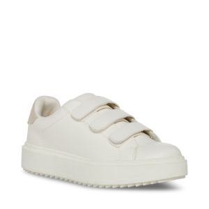 CATCHING WHITE sold by Steve Madden