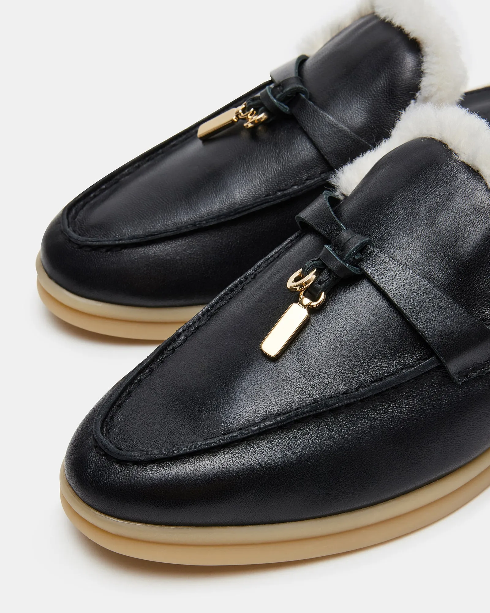 LUMINATE BLACK LEATHER sold by Steve Madden product image thumbnail 3