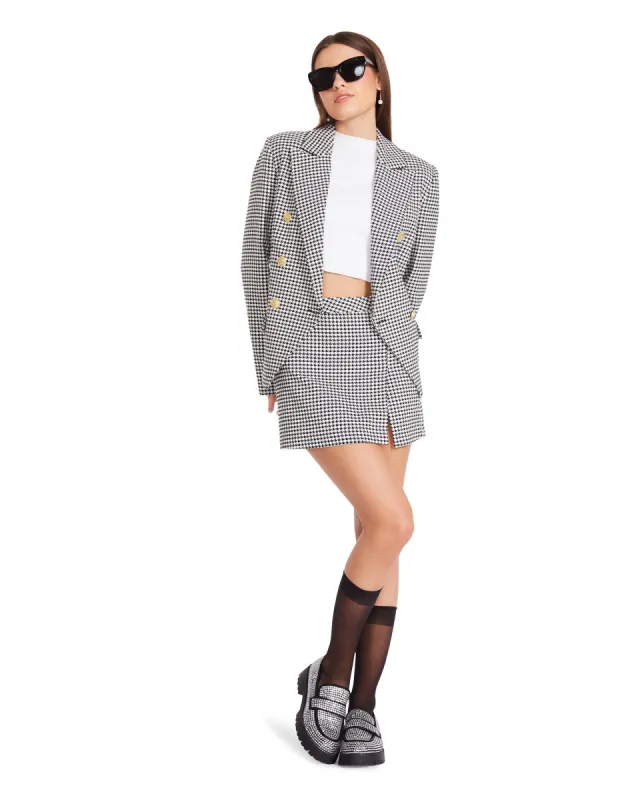 NAOMI BLAZER WHITE made by Steve Madden
