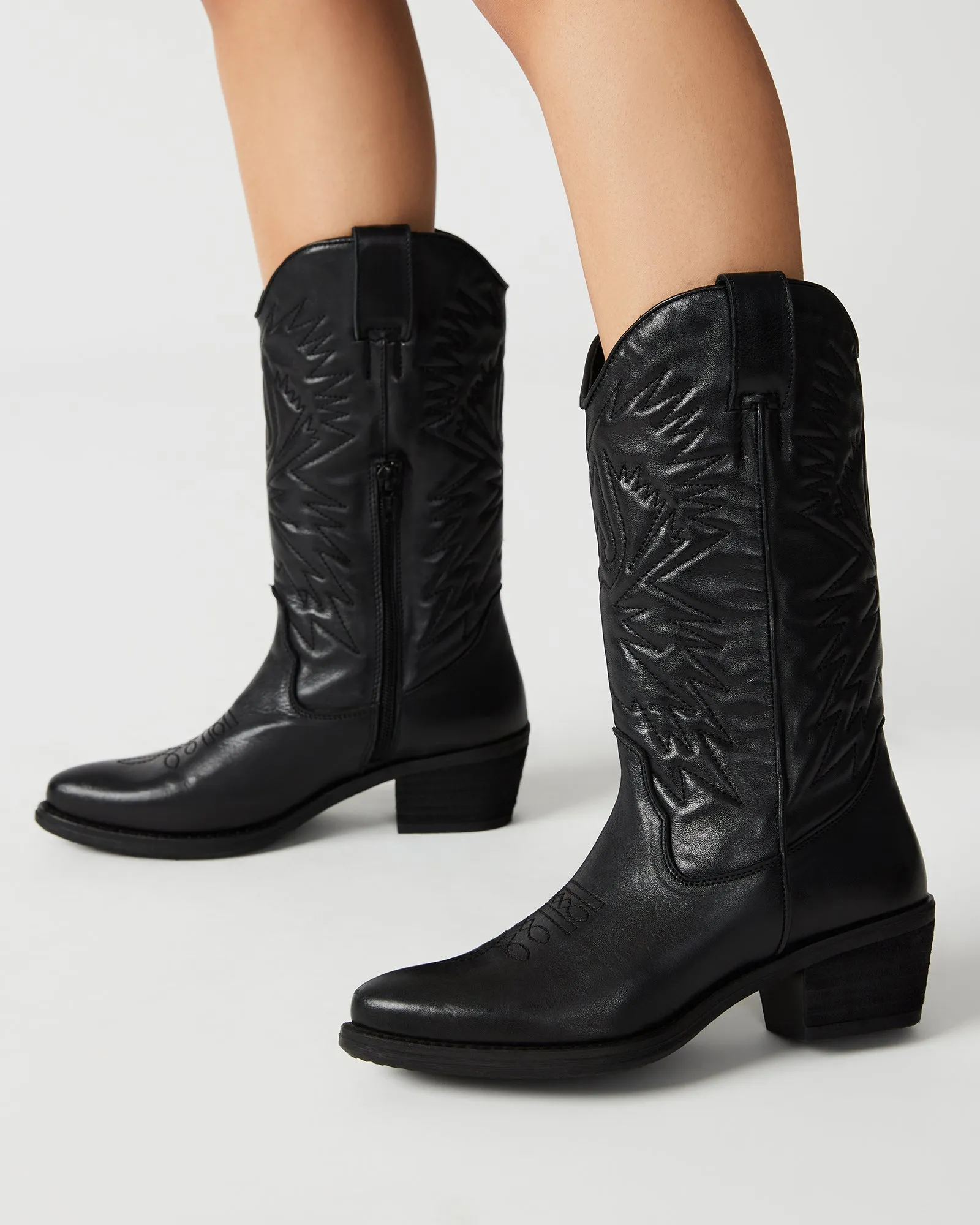 HAYWARD BLACK LEATHER sold by Steve Madden product image thumbnail 2