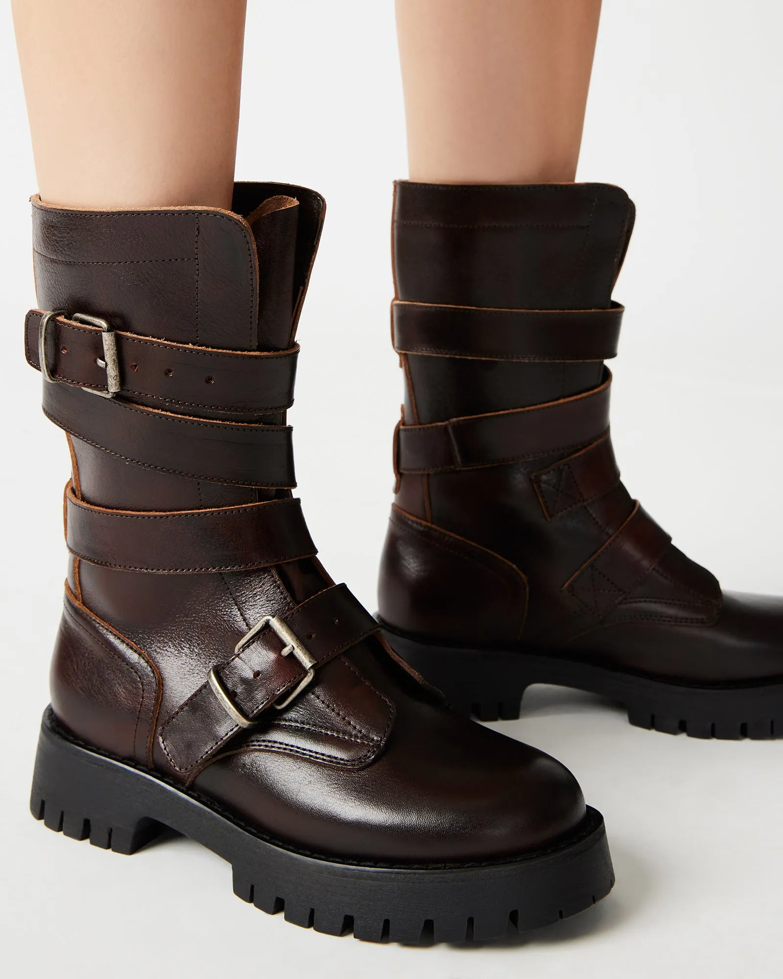 TRENTON BROWN LEATHER sold by Steve Madden product image thumbnail 2