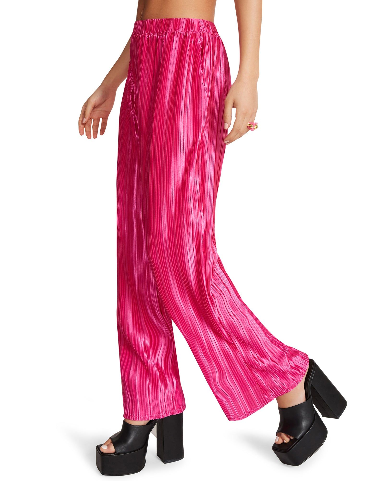 PLISSE PANT SET PINK sold by Steve Madden product image thumbnail 5