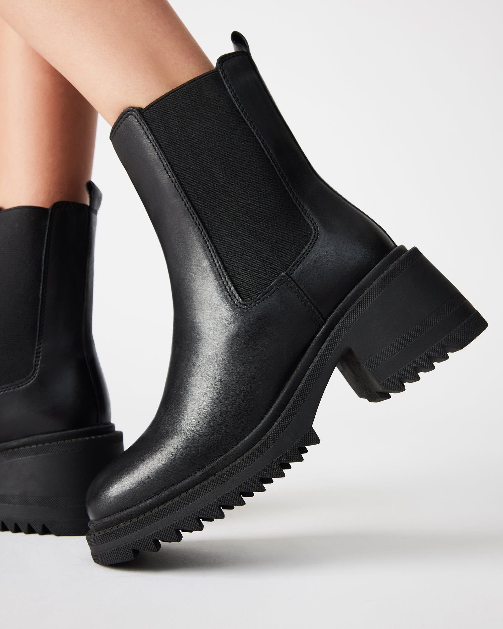 GARTH BLACK LEATHER - SM REBOOTED sold by Steve Madden product image thumbnail 2