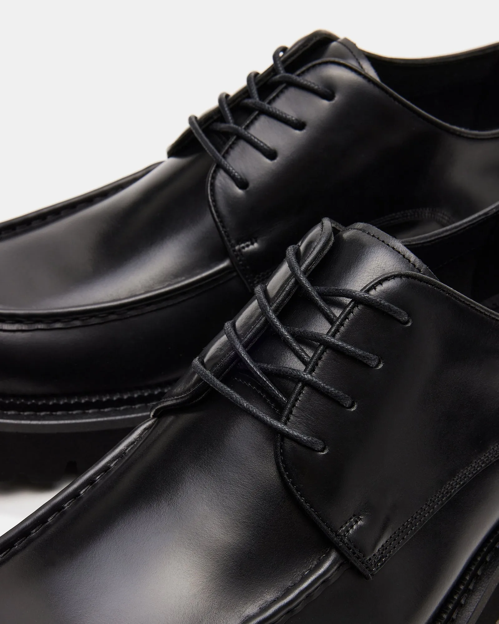 CAYCE BLACK LEATHER sold by Steve Madden product image thumbnail 5