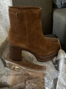 SHANIYA BROWN SUEDE - SM REBOOTED sold by Steve Madden