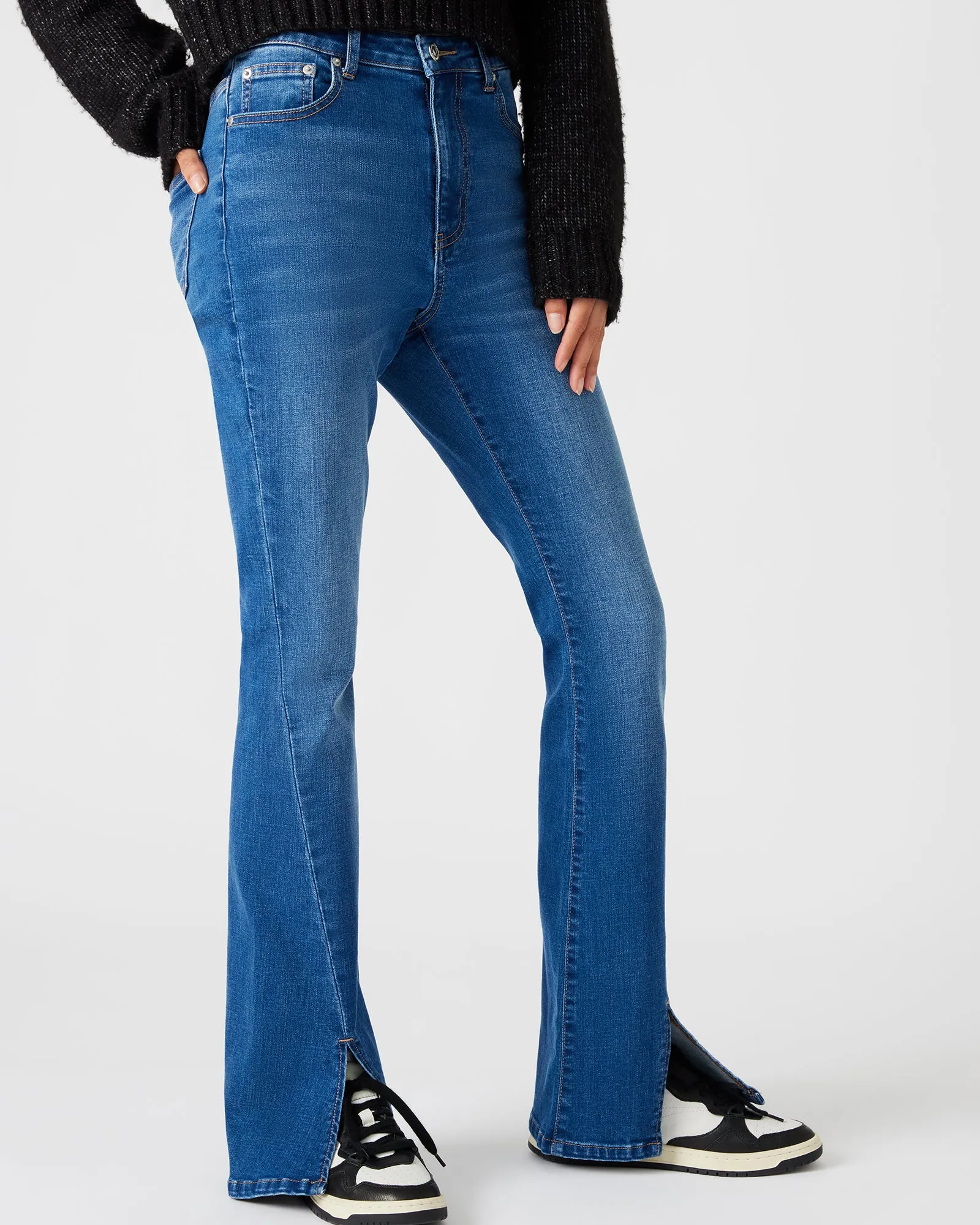 ELIA JEAN sold by Steve Madden product image thumbnail 3