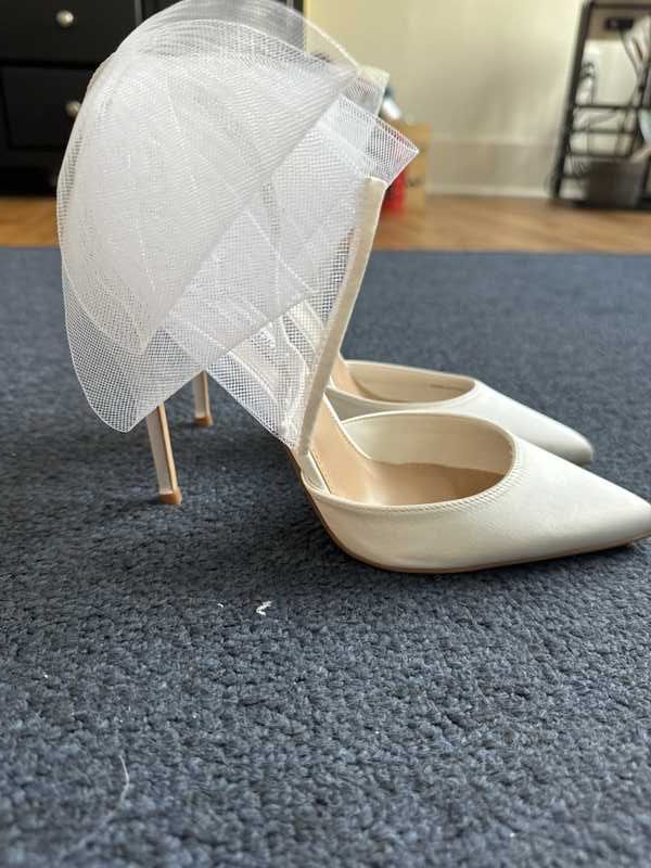 VALENTEEN WHITE SATIN - SM REBOOTED sold by Steve Madden product image thumbnail 5