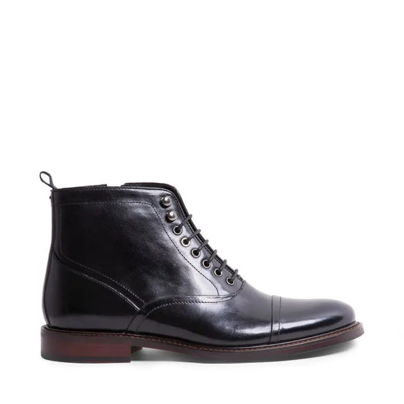 KETONIC BLACK LEATHER - SM REBOOTED sold by Steve Madden