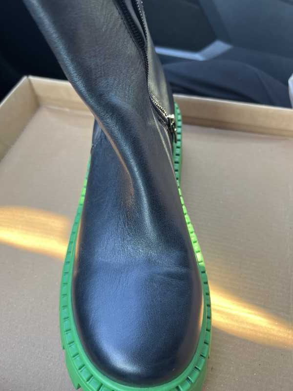 CHARGES BLACK/GREEN - SM REBOOTED sold by Steve Madden product image thumbnail 5