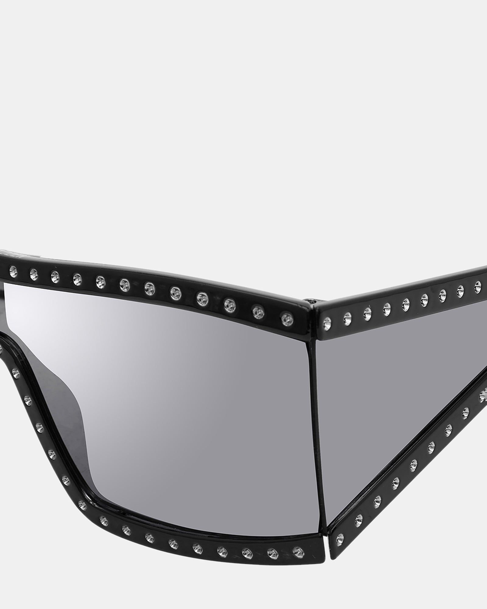 JAGGER SUNGLASSES BLACK sold by Steve Madden product image thumbnail 4
