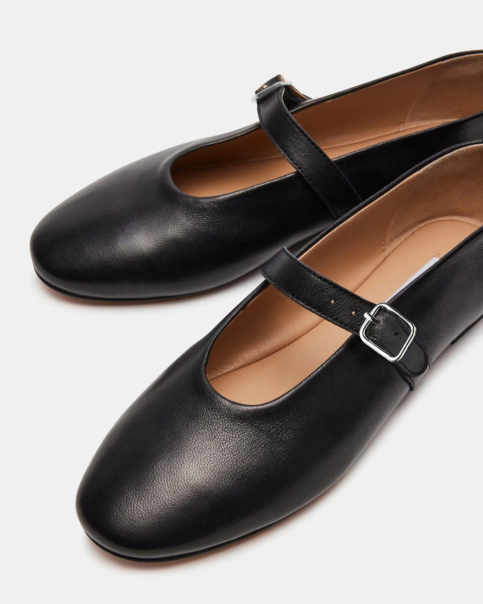 DREAMING BLACK LEATHER sold by Steve Madden product image thumbnail 4