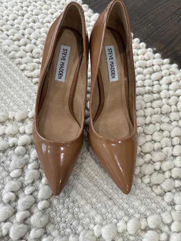 DAISIE CAMEL PATENT - SM REBOOTED sold by Steve Madden product image thumbnail 2