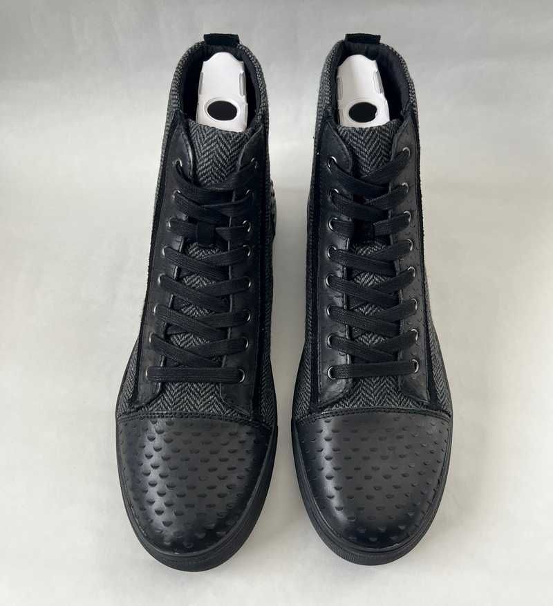 ENIGMA - SM REBOOTED sold by Steve Madden product image thumbnail 3