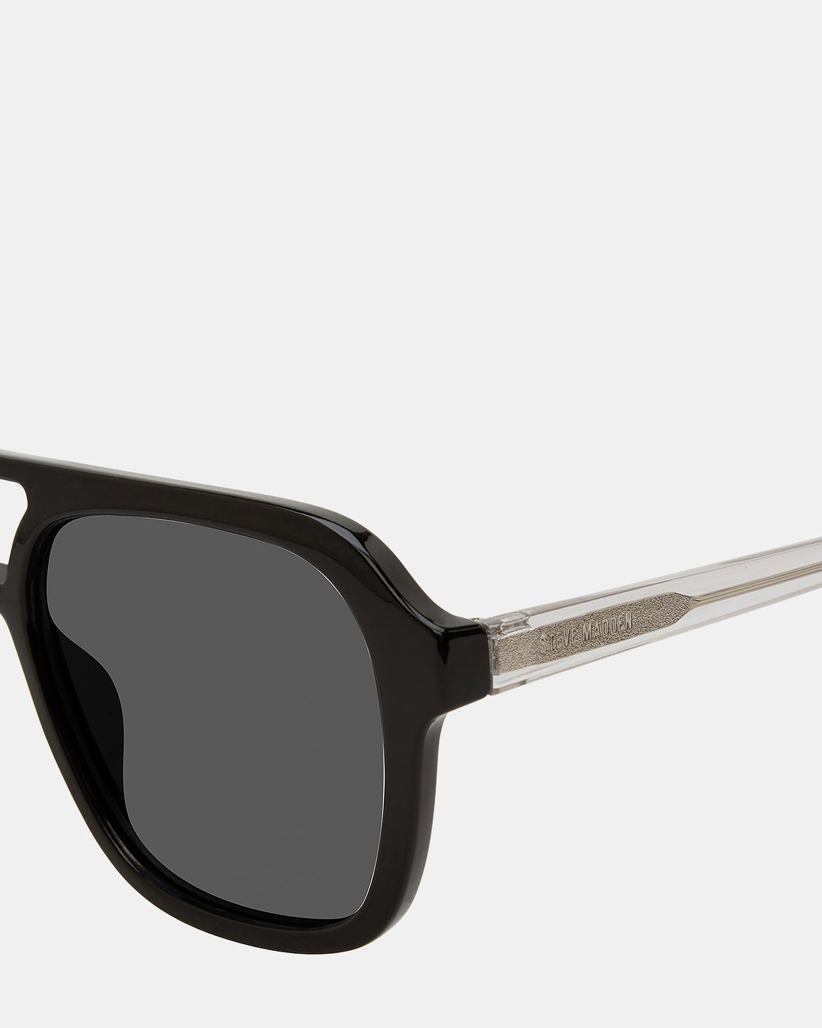 JACE SUNGLASSES BLACK sold by Steve Madden product image thumbnail 4