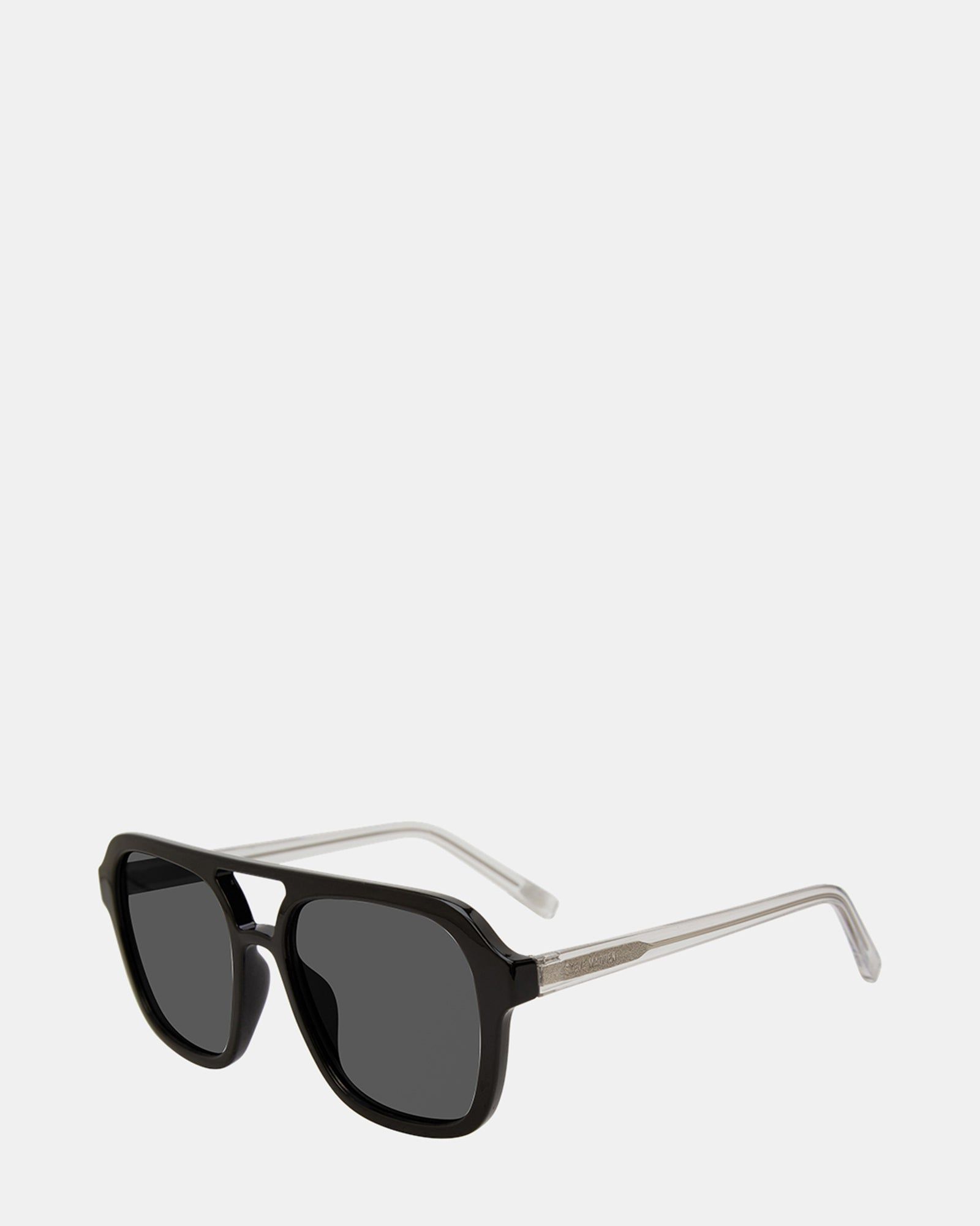 JACE SUNGLASSES BLACK sold by Steve Madden product image thumbnail 3