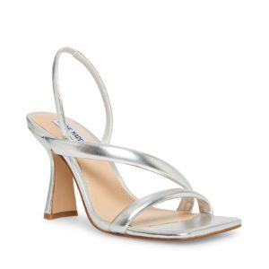 ELIZABETH SILVER sold by Steve Madden