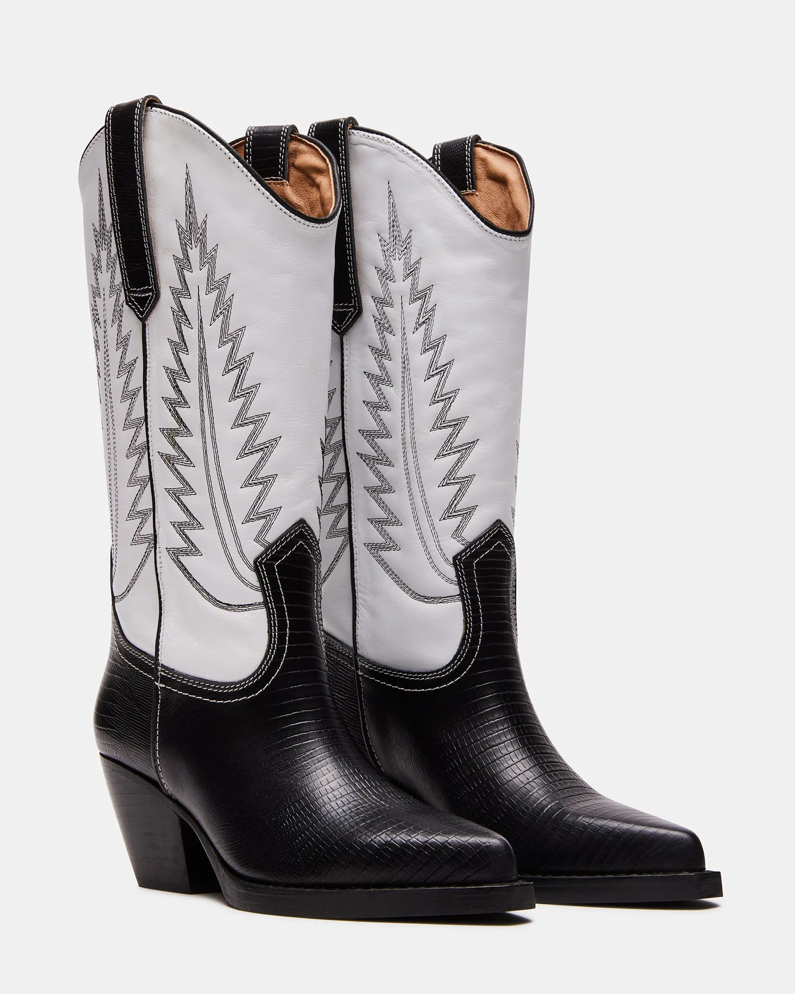 HUNTIN BLACK/WHITE sold by Steve Madden product image thumbnail 2