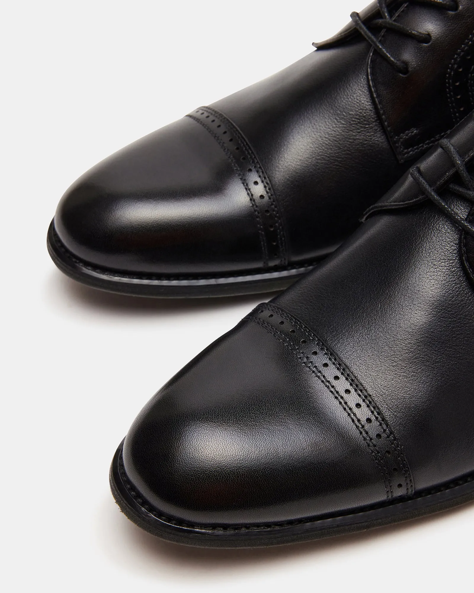 AALON BLACK LEATHER sold by Steve Madden product image thumbnail 3