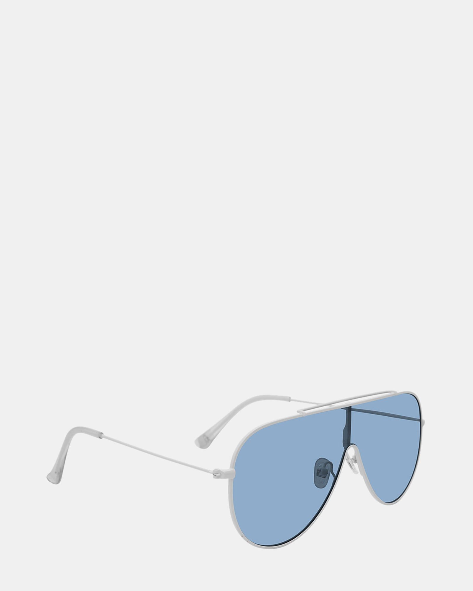 MAXWELL SUNGLASSES WHITE sold by Steve Madden product image thumbnail 2