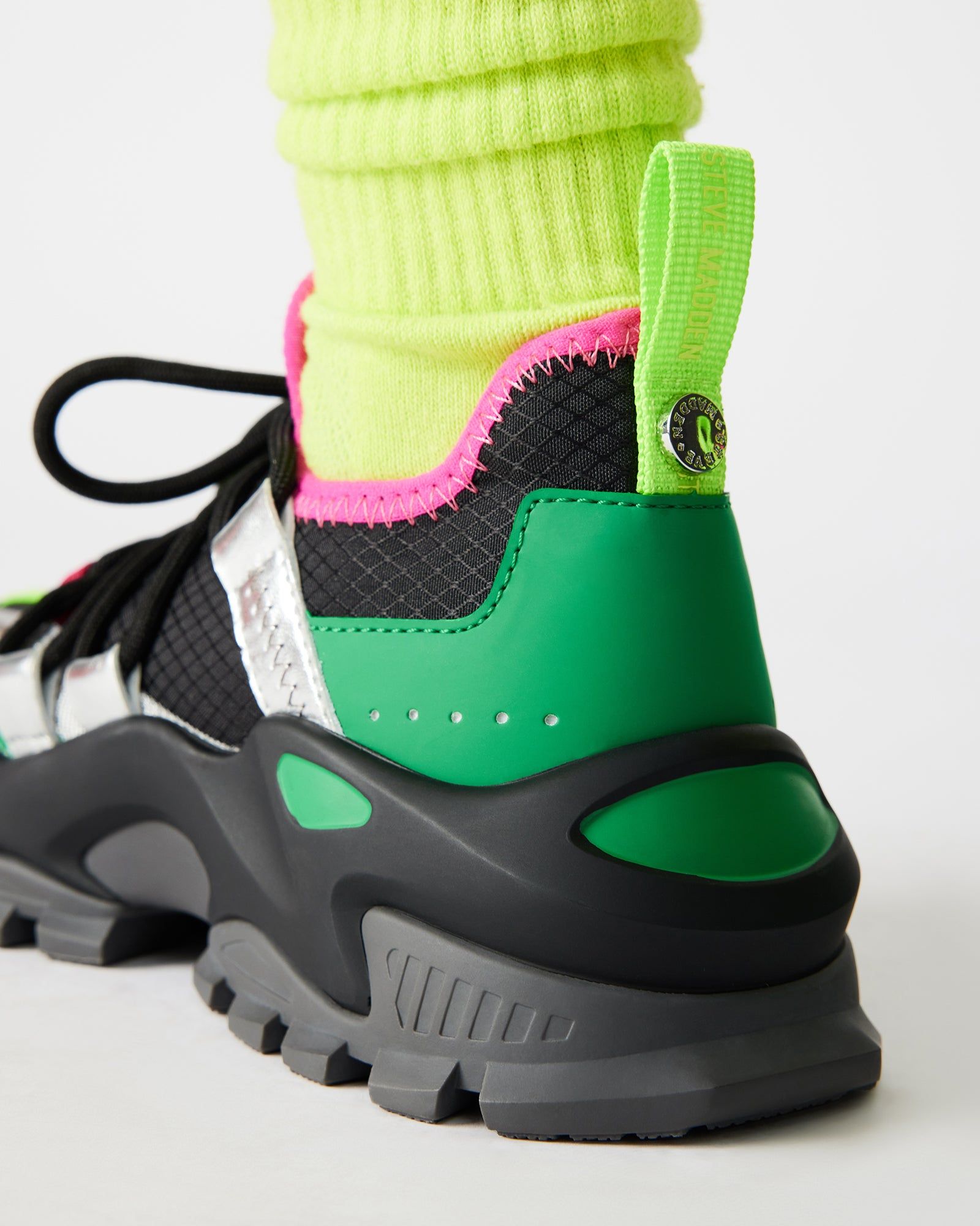 KEEGAN BLACK MULTI sold by Steve Madden product image thumbnail 5