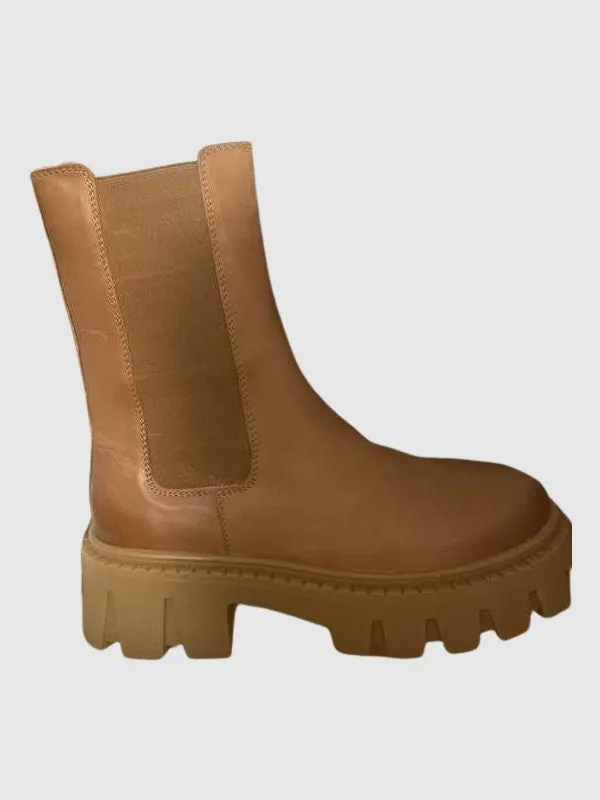 CHARGES TAN LEATHER - SM REBOOTED sold by Steve Madden