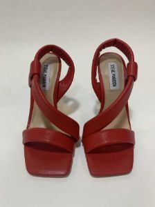 SIZZLIN RED - SM REBOOTED sold by Steve Madden