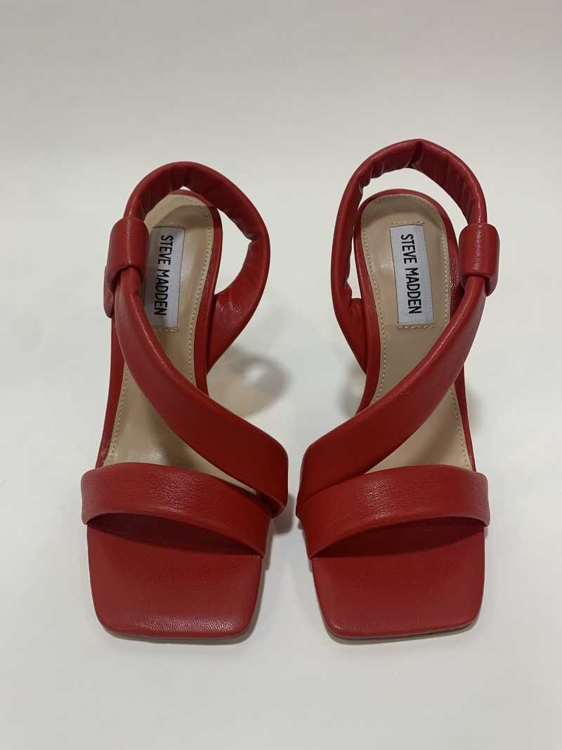 SIZZLIN RED - SM REBOOTED sold by Steve Madden product image thumbnail 3