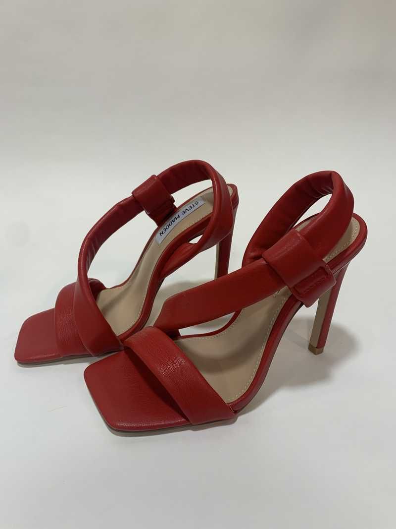 SIZZLIN RED - SM REBOOTED sold by Steve Madden product image thumbnail 4