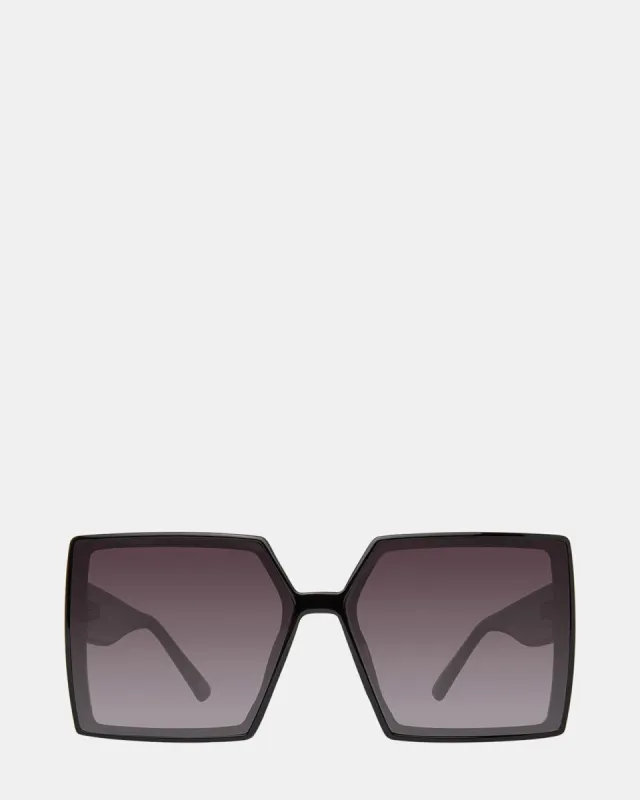 DEJA SUNGLASSES BLACK sold by Steve Madden