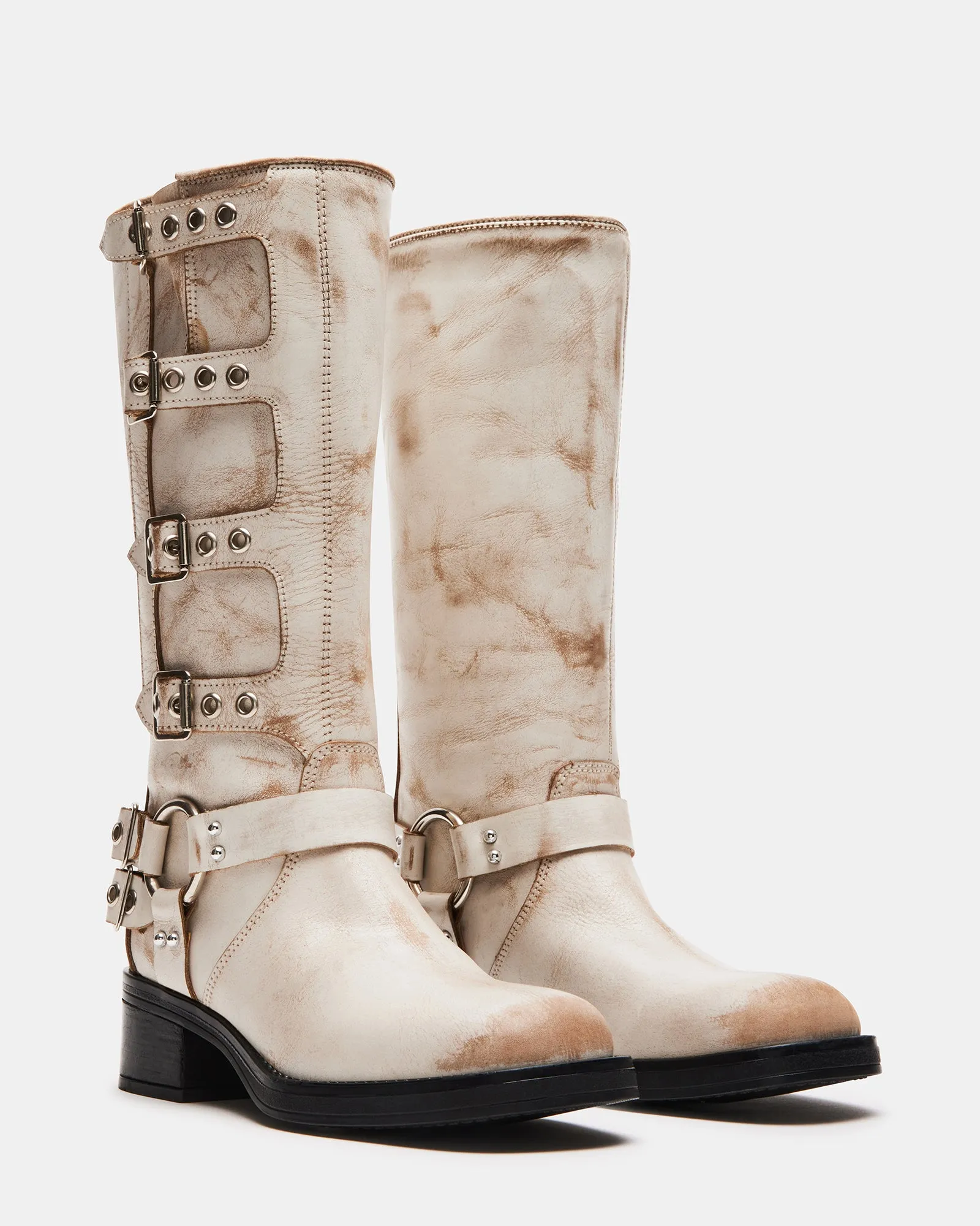 ROCKY WHITE DISTRESSED sold by Steve Madden product image thumbnail 3