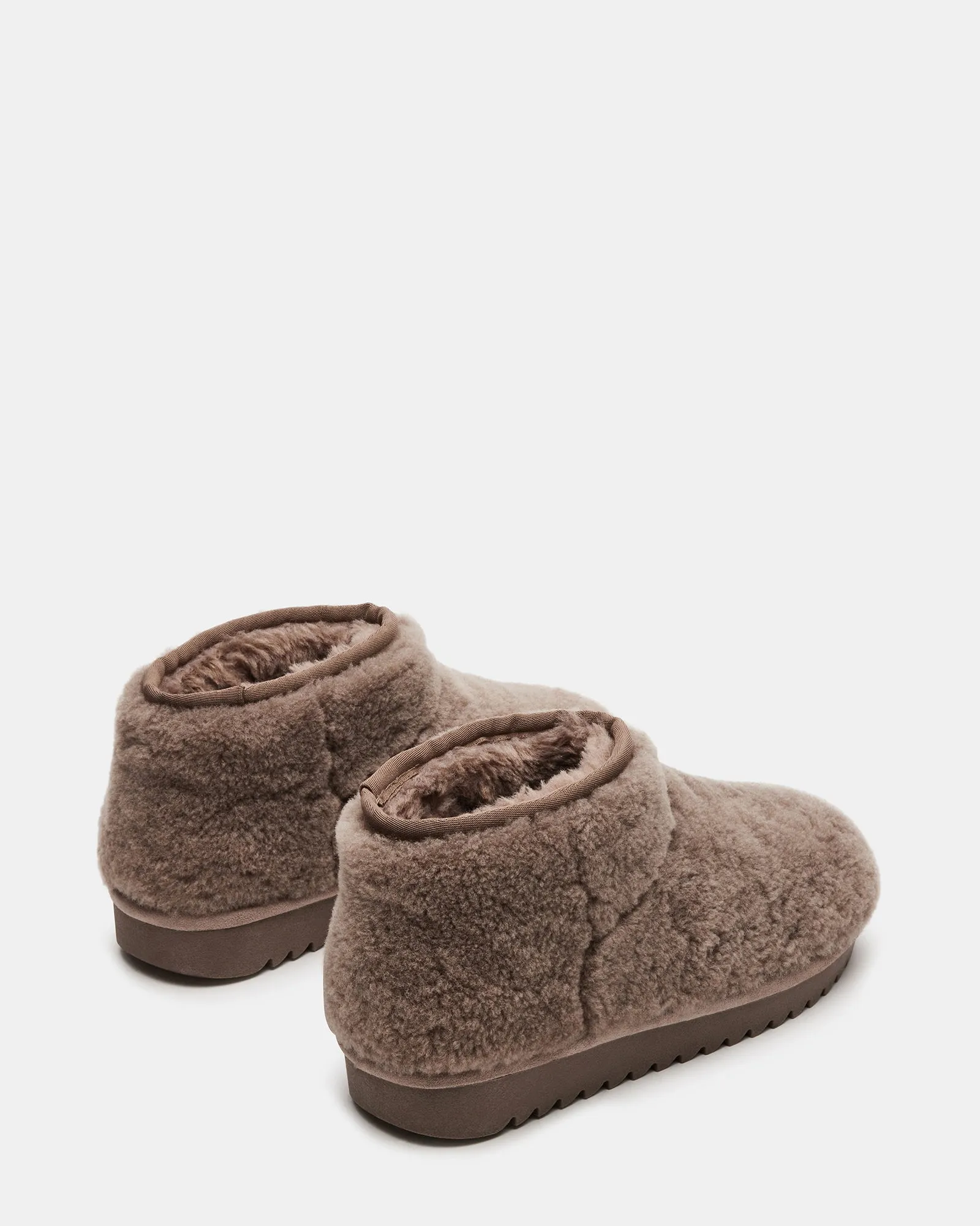 CABIN FAUX SHEARLING GREY sold by Steve Madden product image thumbnail 5