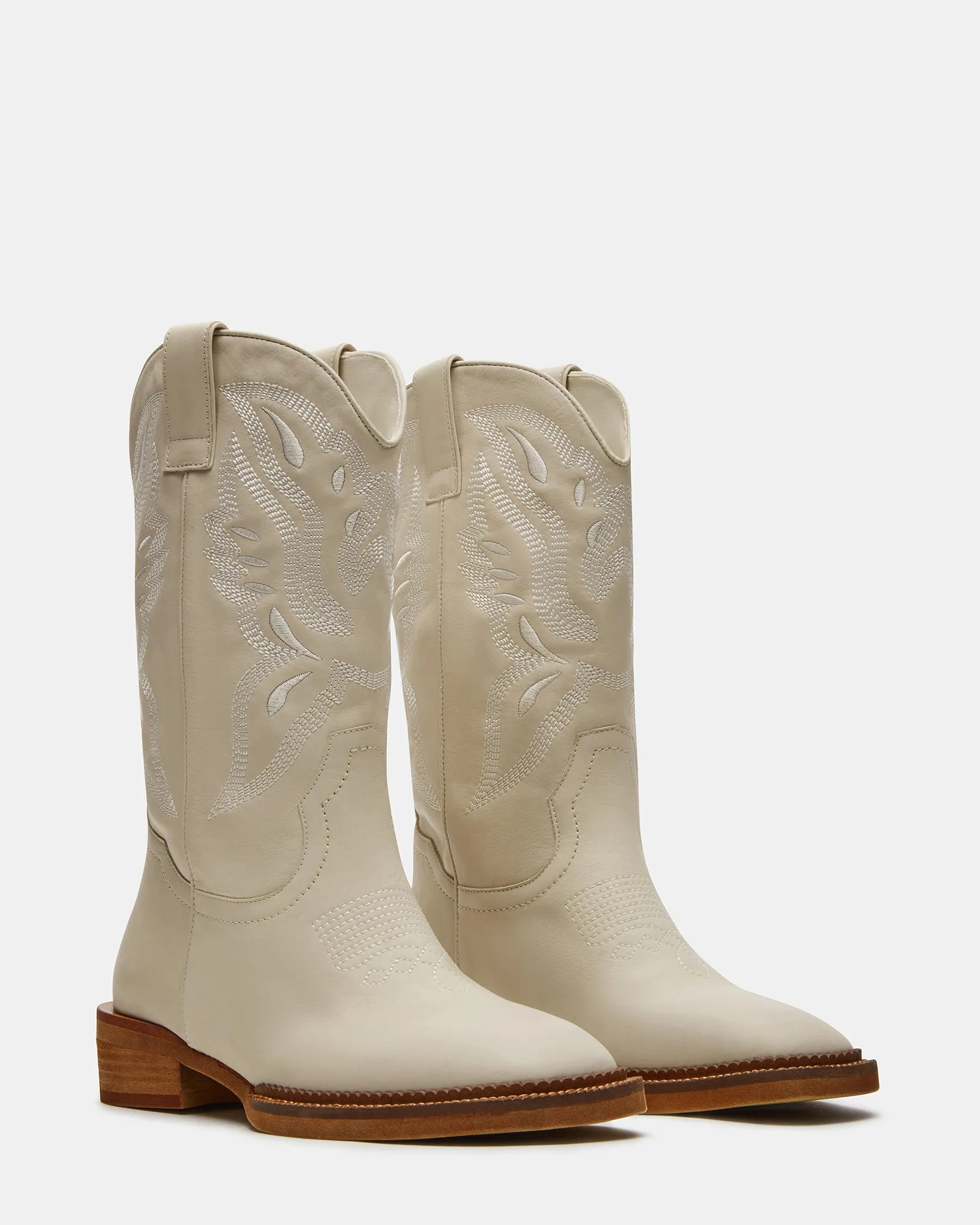 FRONTIER WHITE LEATHER sold by Steve Madden product image thumbnail 2