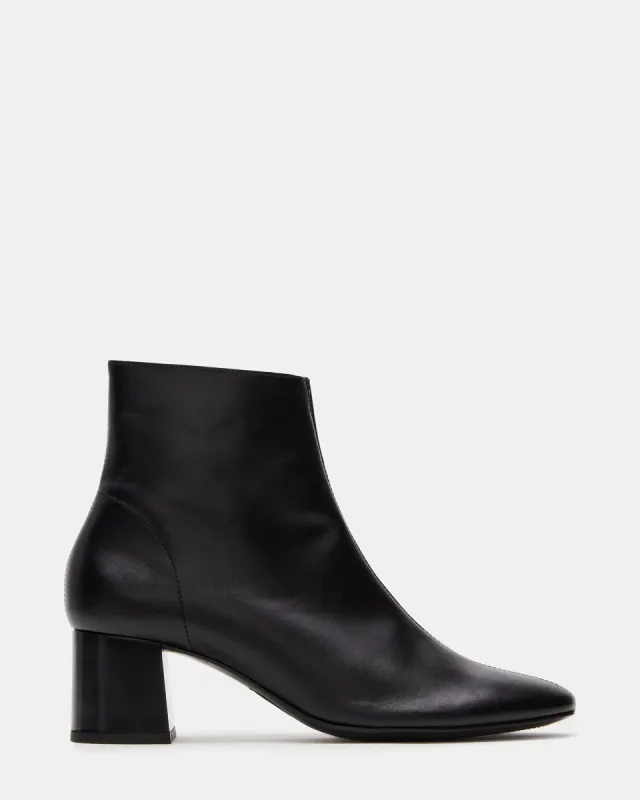 KINZIE BLACK LEATHER sold by Steve Madden