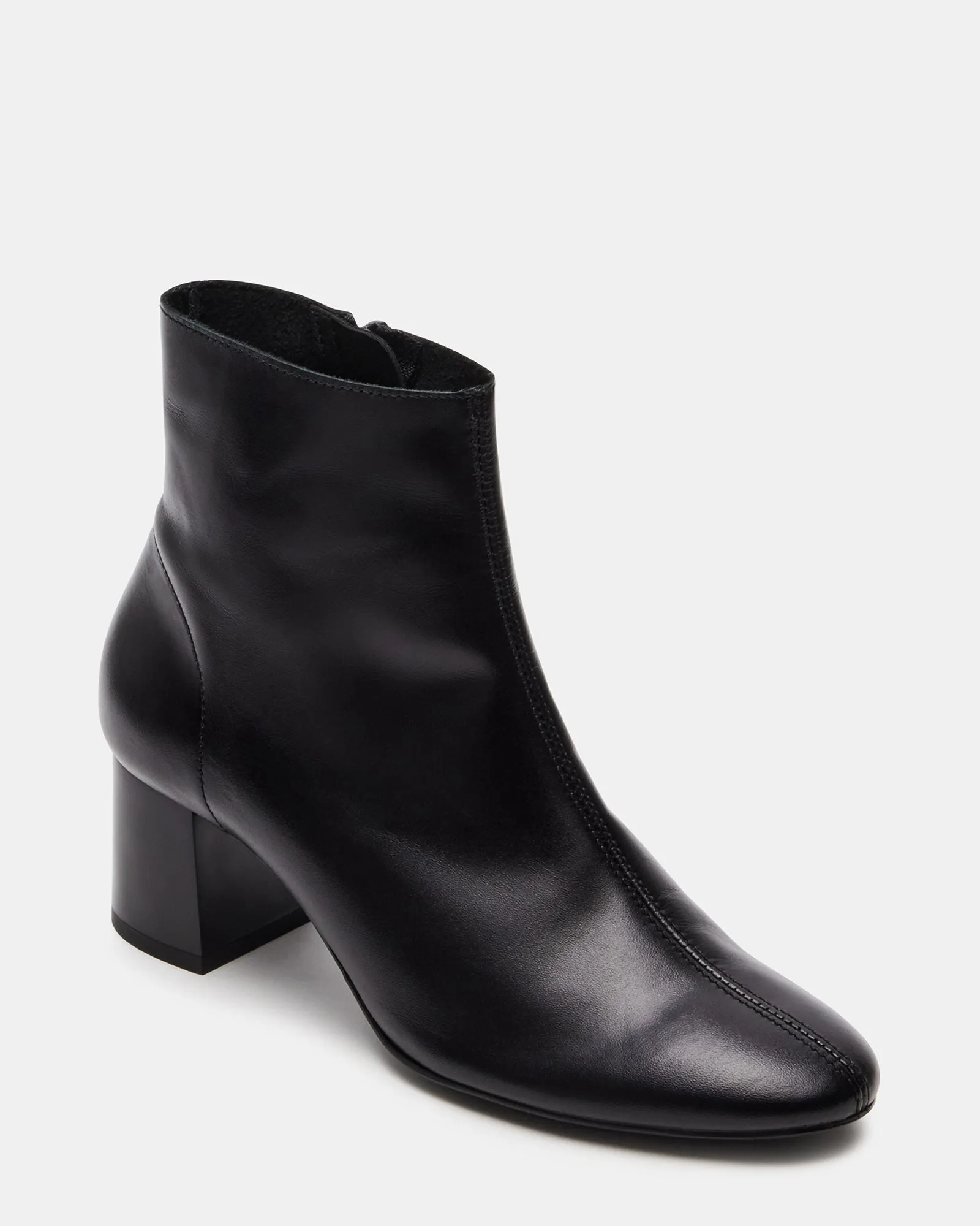 KINZIE BLACK LEATHER sold by Steve Madden product image thumbnail 2