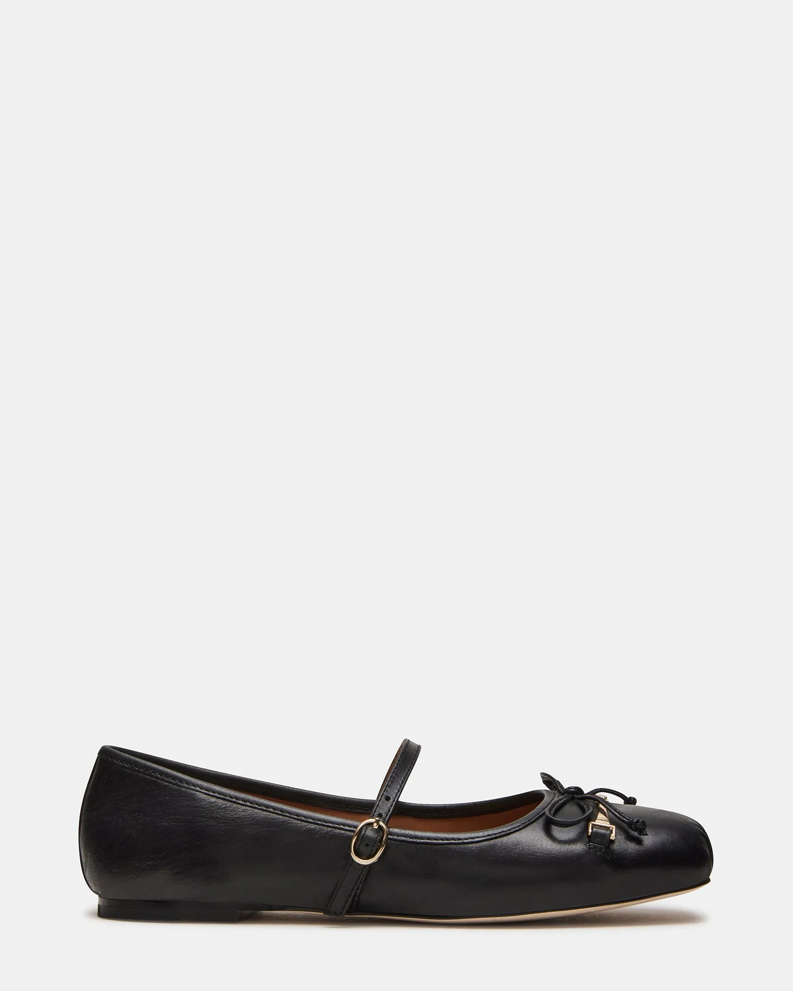 BRIO BLACK LEATHER sold by Steve Madden