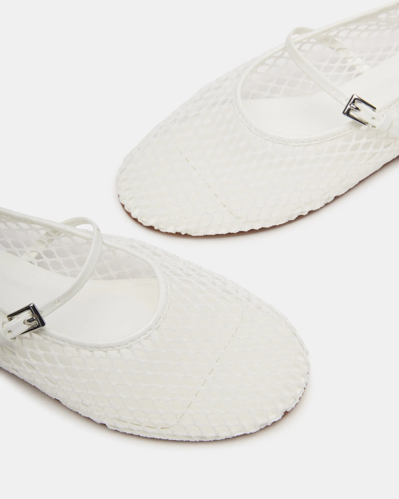 MAGS WHITE sold by Steve Madden product image thumbnail 3