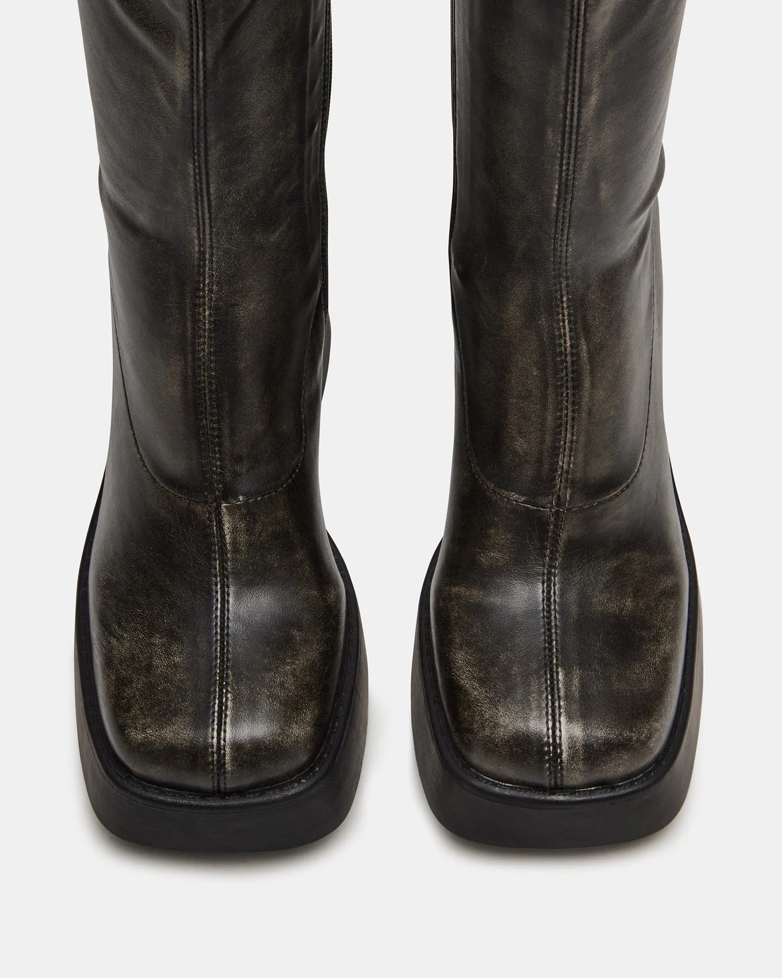 KLAYTON BROWN DISTRESSED sold by Steve Madden product image thumbnail 4