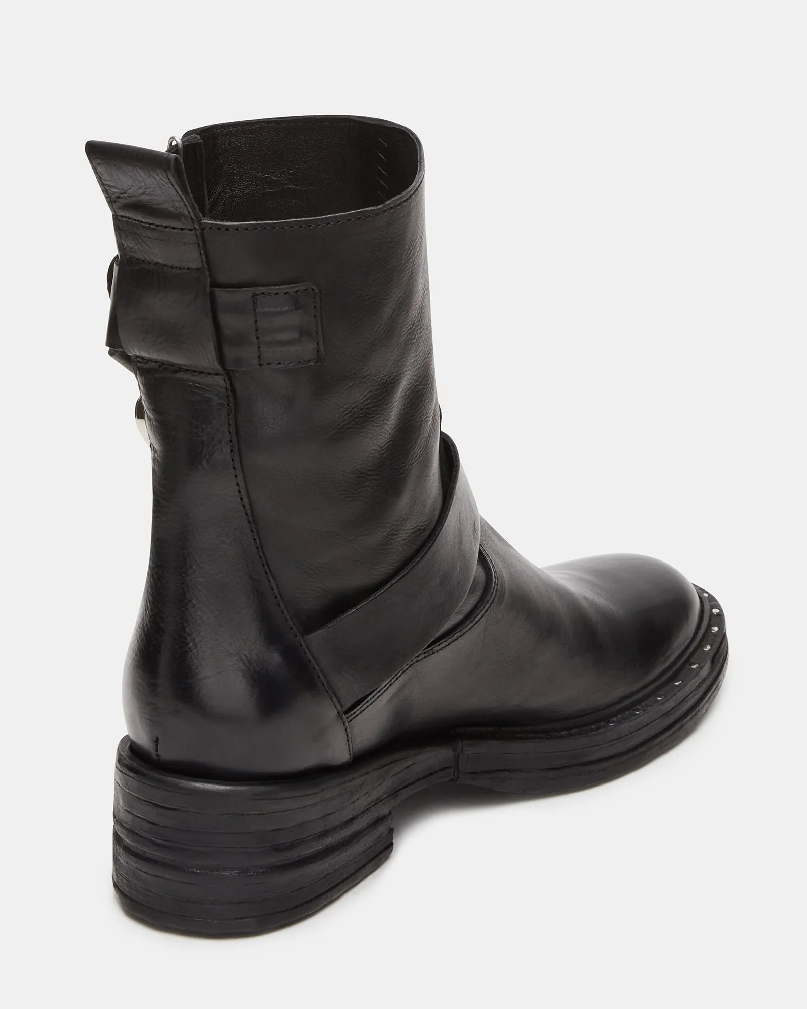 SMOKEY BLACK LEATHER sold by Steve Madden product image thumbnail 5