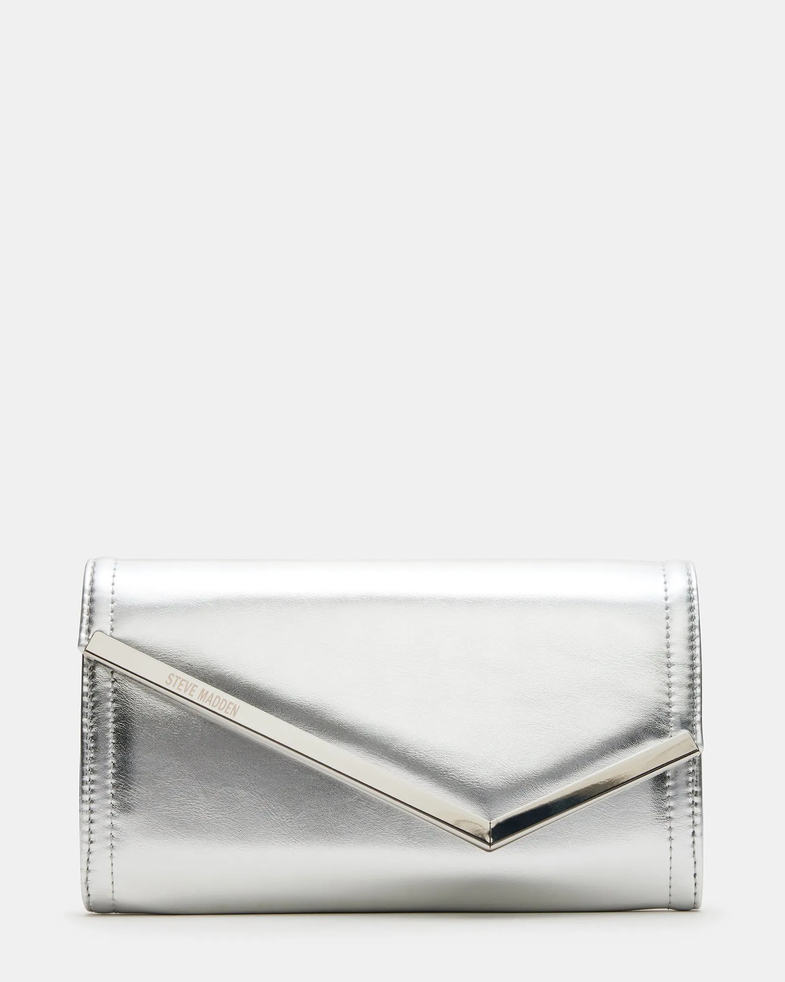 CLUTCHD BAG SILVER sold by Steve Madden