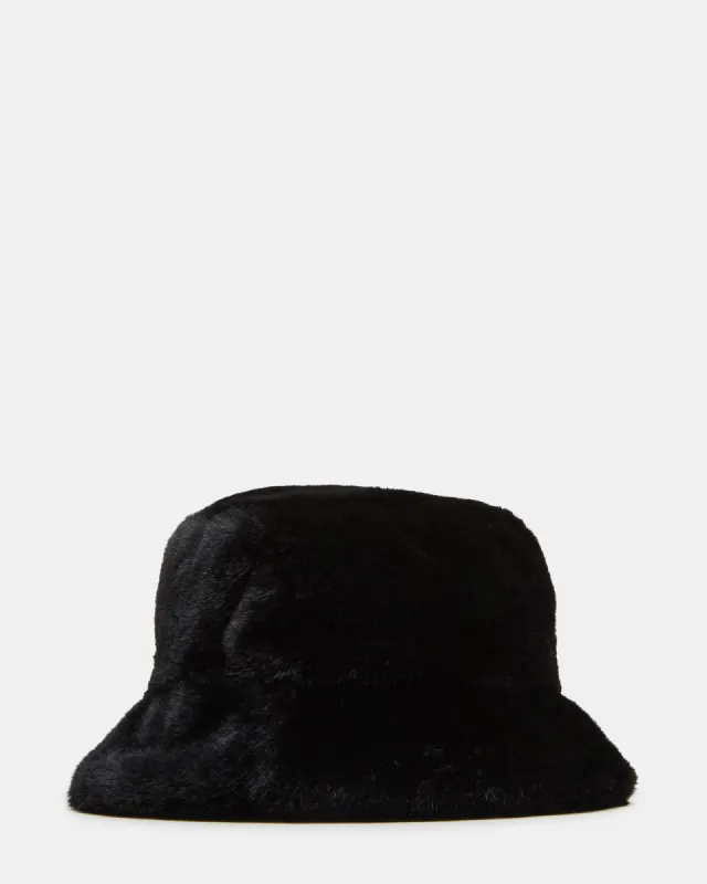 FAUX FUR BUCKET HAT BLACK sold by Steve Madden