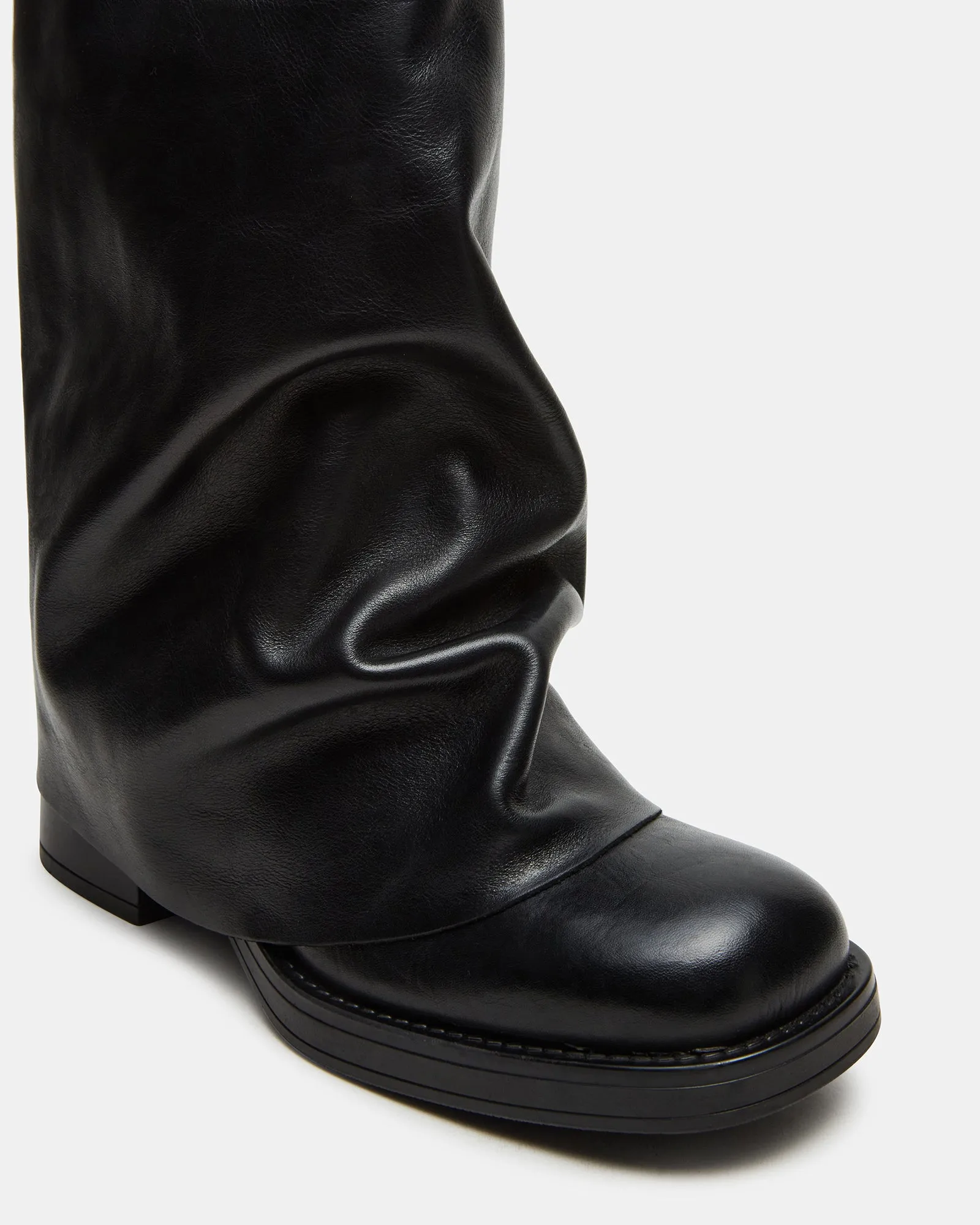 BENTON BLACK LEATHER sold by Steve Madden product image thumbnail 3