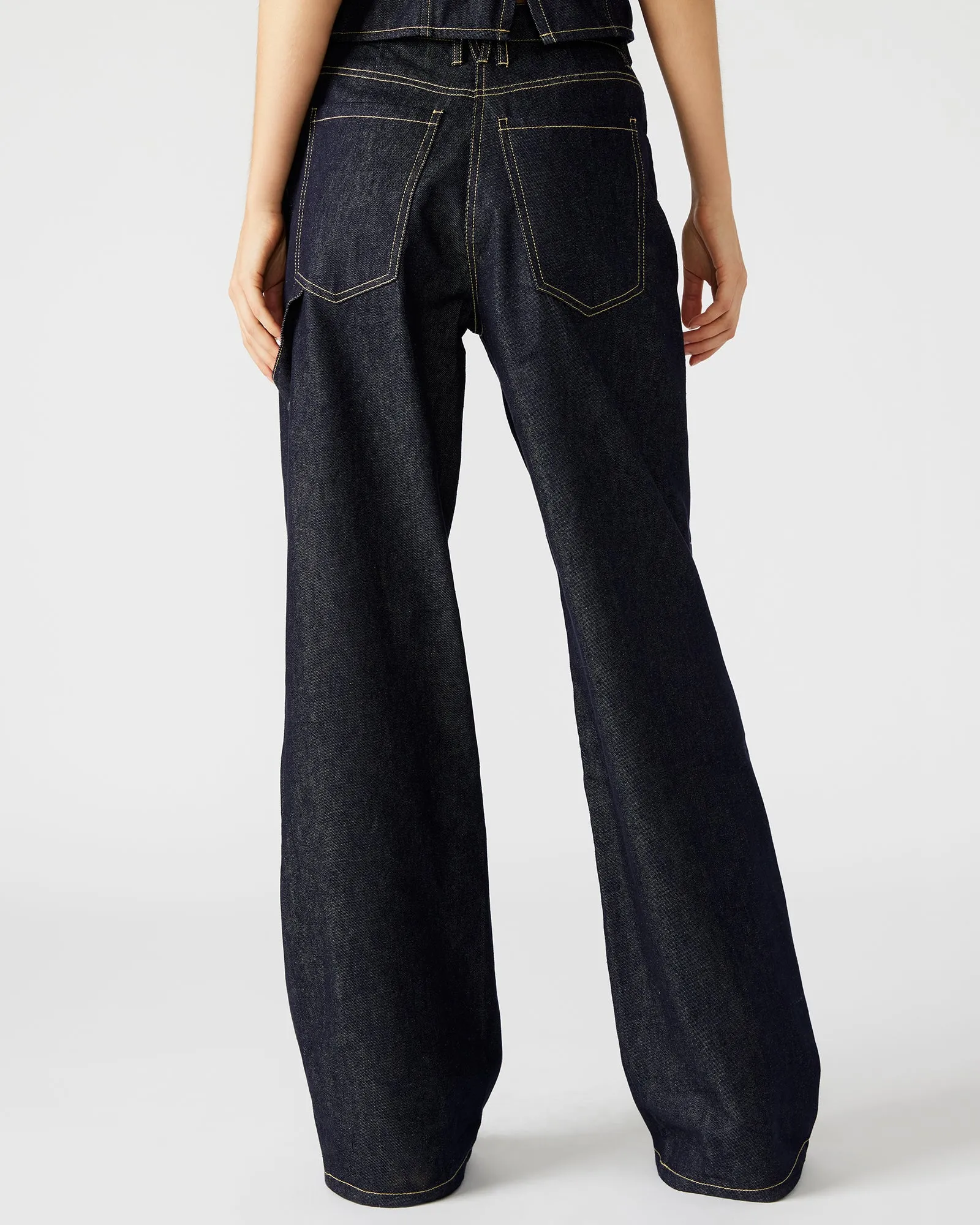 ASHYLA JEAN sold by Steve Madden product image thumbnail 3