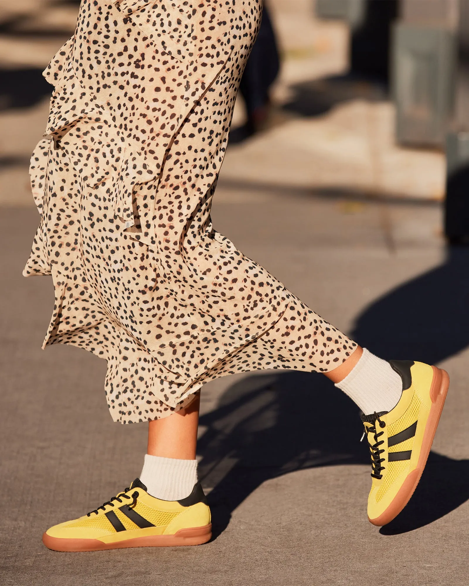 VERDICT SNEAKER AND SOCKS BUNDLE sold by Steve Madden