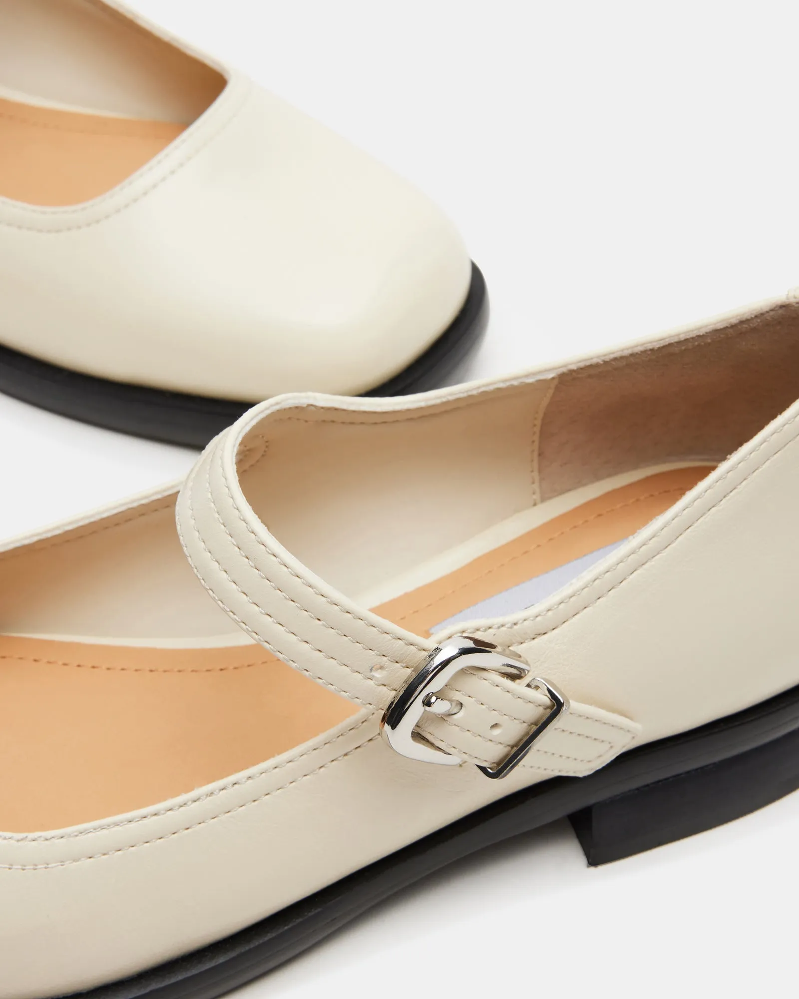 DELANCY BONE LEATHER sold by Steve Madden product image thumbnail 3