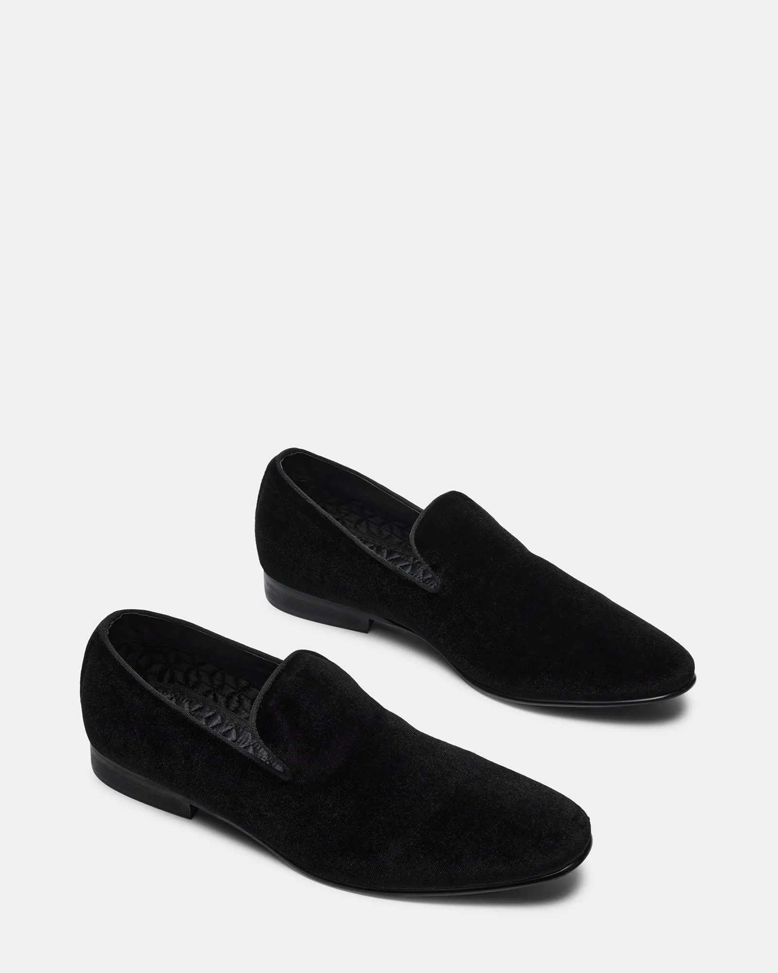 LAIGHT BLACK VELVET - SM REBOOTED sold by Steve Madden product image thumbnail 2